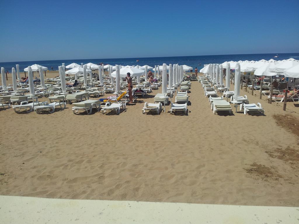 Delphin Apart Hotel Сиде Екстериор снимка
